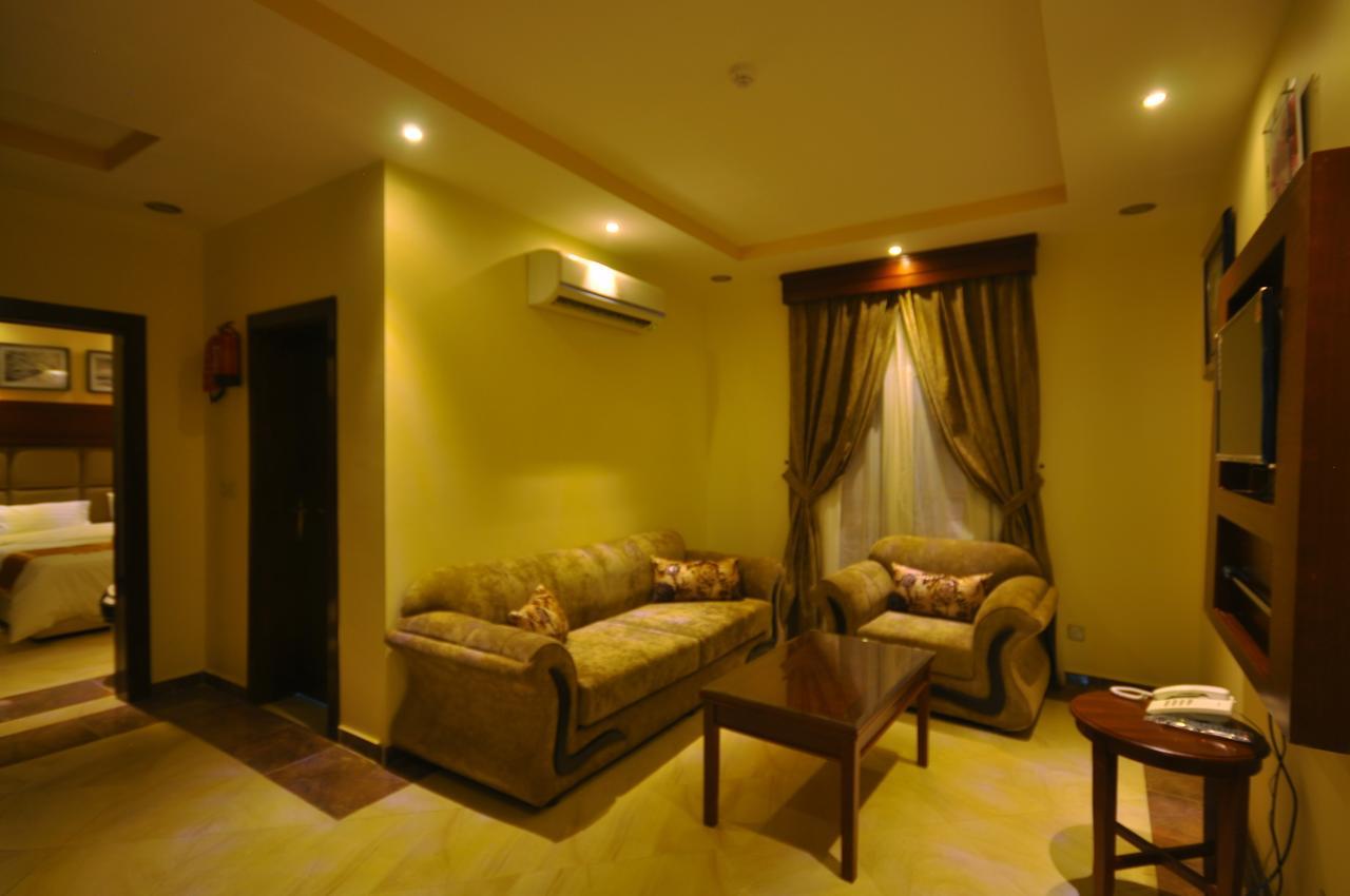 Hadeiat Kindah Hotel Suites Ta'if Buitenkant foto